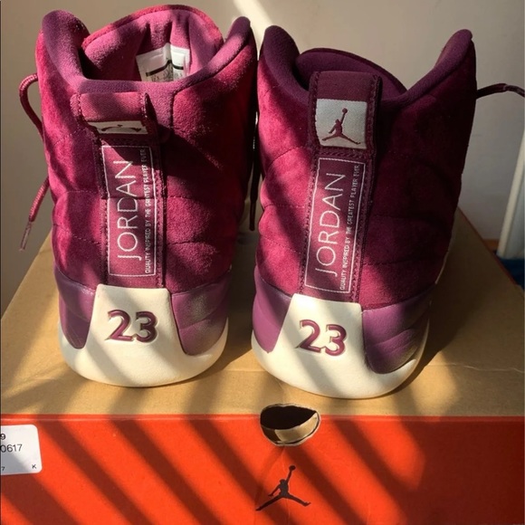 Retro 12 - Picture 2 of 8